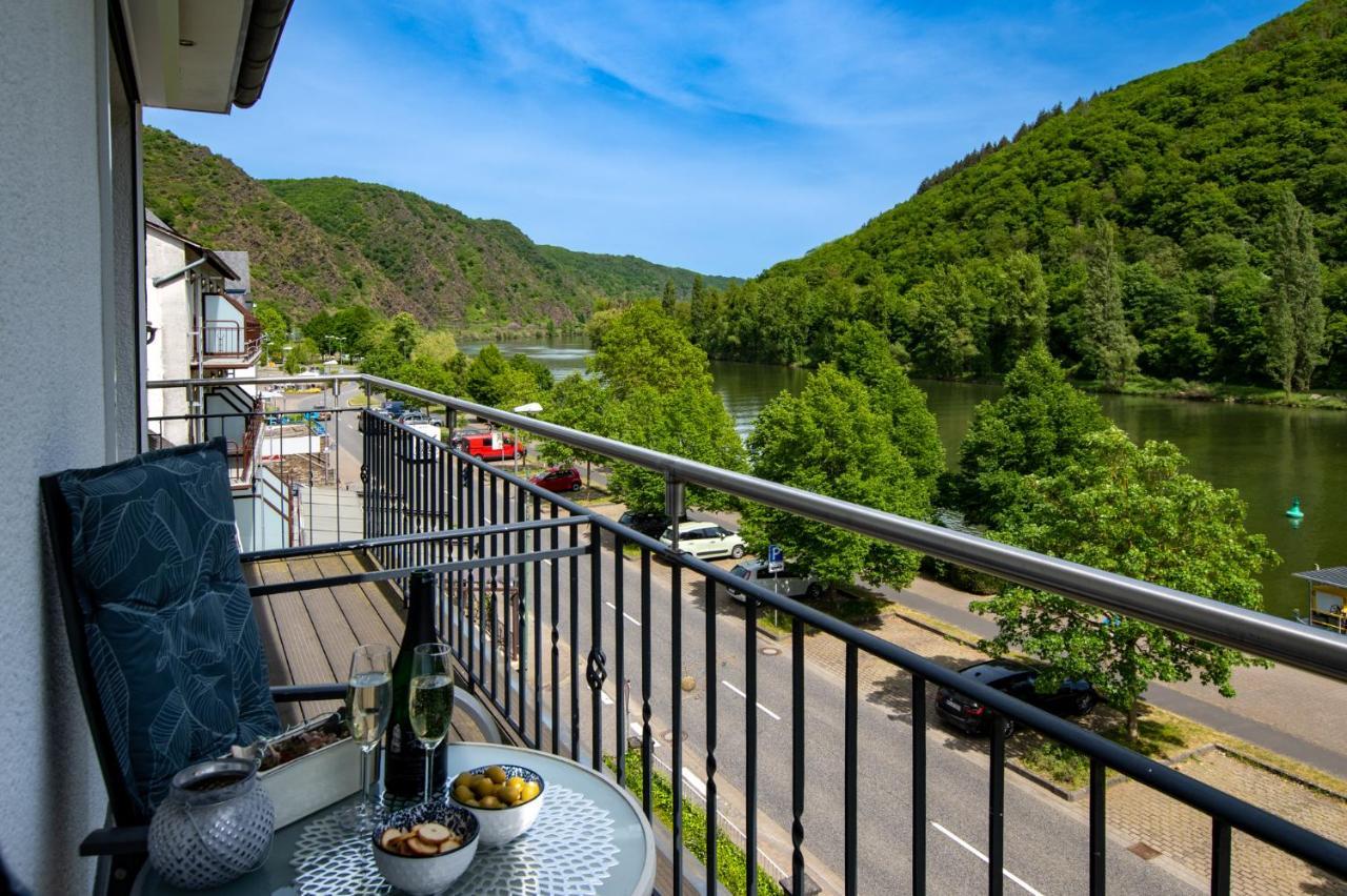 Haus Mosel Apartment Klotten Exterior foto