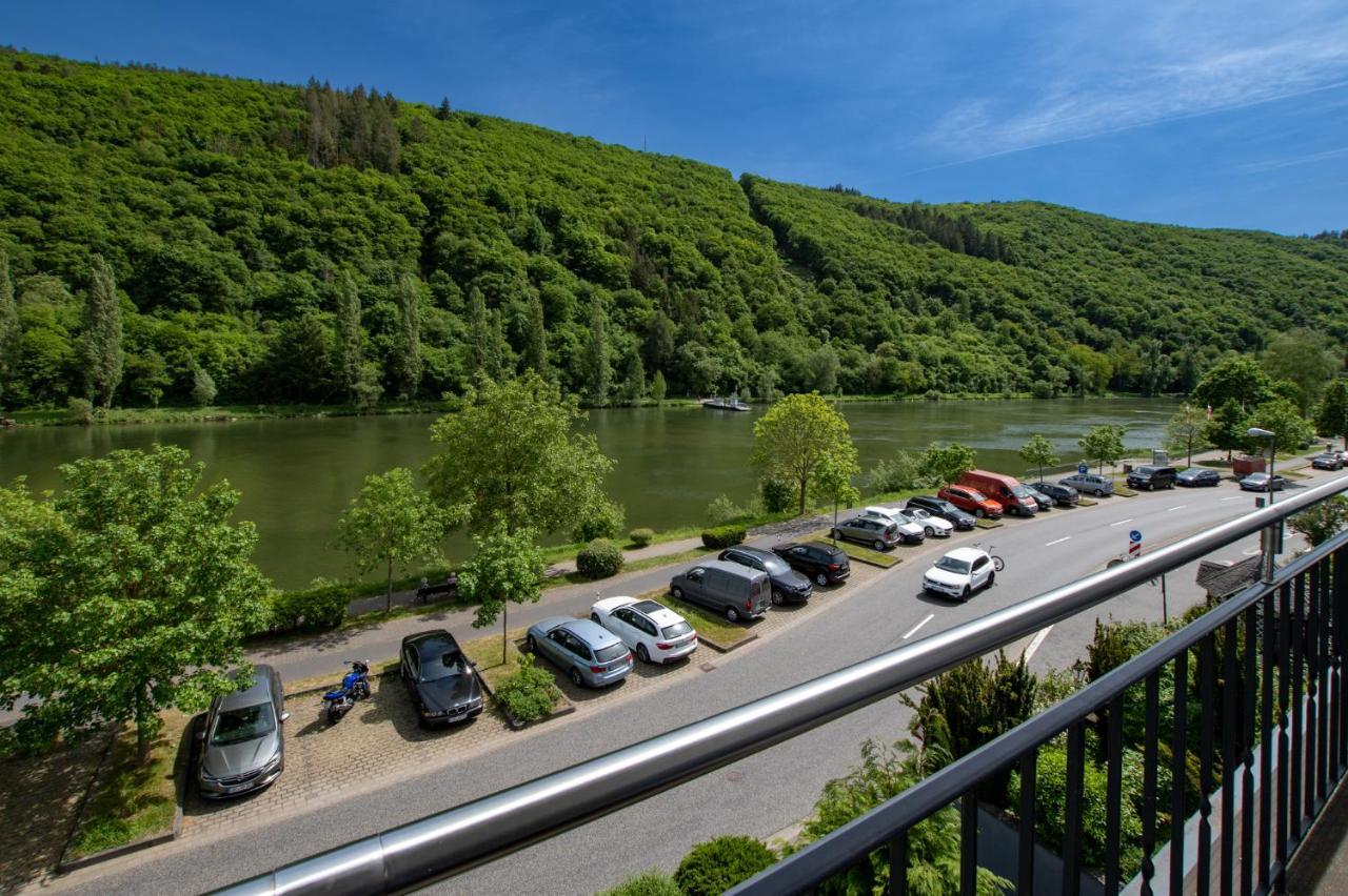 Haus Mosel Apartment Klotten Exterior foto