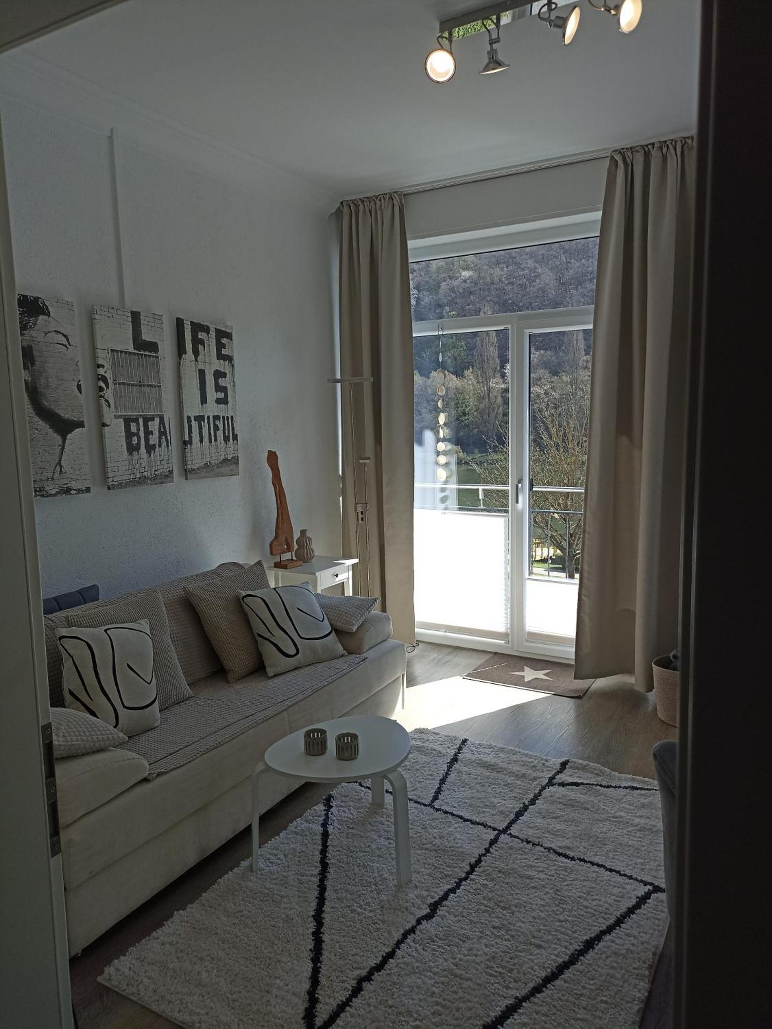 Haus Mosel Apartment Klotten Exterior foto