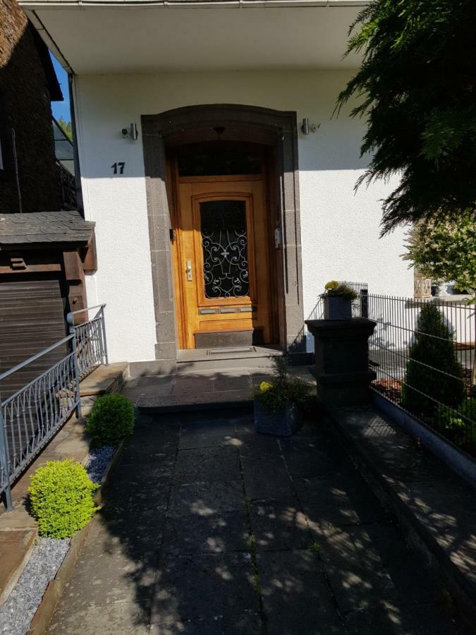 Haus Mosel Apartment Klotten Exterior foto